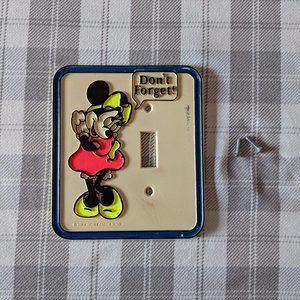 Authentic Vintage 1970s Minnie Mouse Glow in the Dark Outlet Plate/Cover